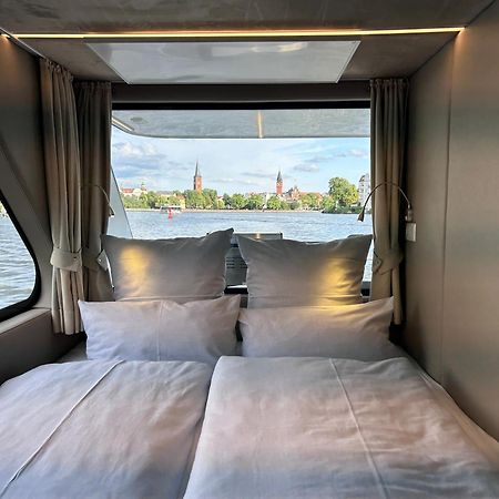 Nena Hausboot Hotel Berlijn Buitenkant foto